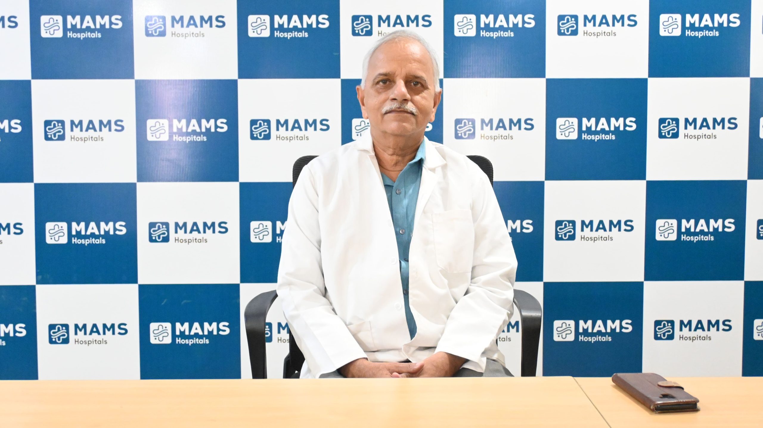 DR NANDKUMAR MADHUKAR DESHPANDE